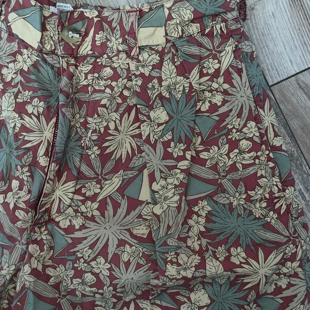 Banana Republic Safari‎ & Travel Clothing Co Vintage Floral Khaki Shorts Sz 28